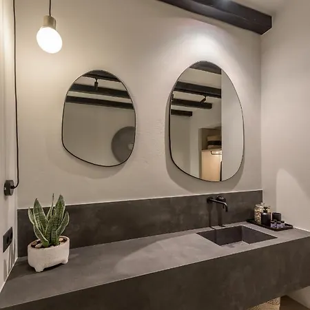 Apartman Magma Milos Adámasz