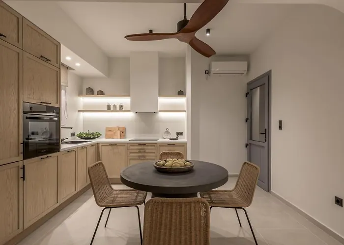 Magma Milos Lägenhet *